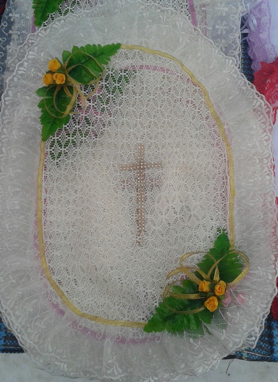 Красива Великодня серветка на кошик в бежевому кольорі