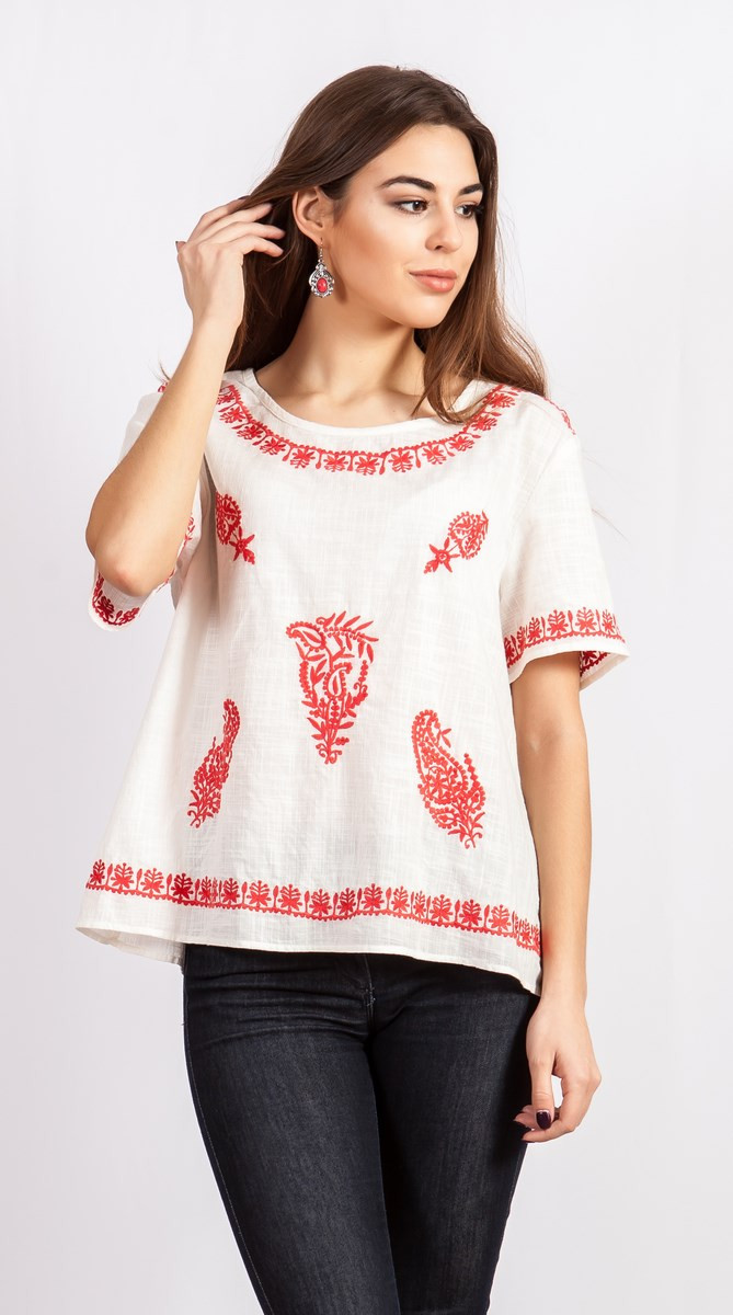 Блуза жіноча білого кольору з червоною вишивкою, фото 1