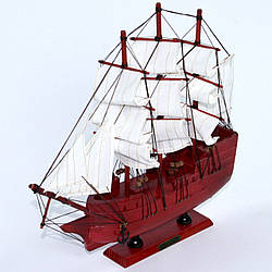 Модель вітрилного корабля з дерева 34 см 6051G