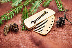 Гребінець в холдері для бороди з натурального дерева "Ключ"