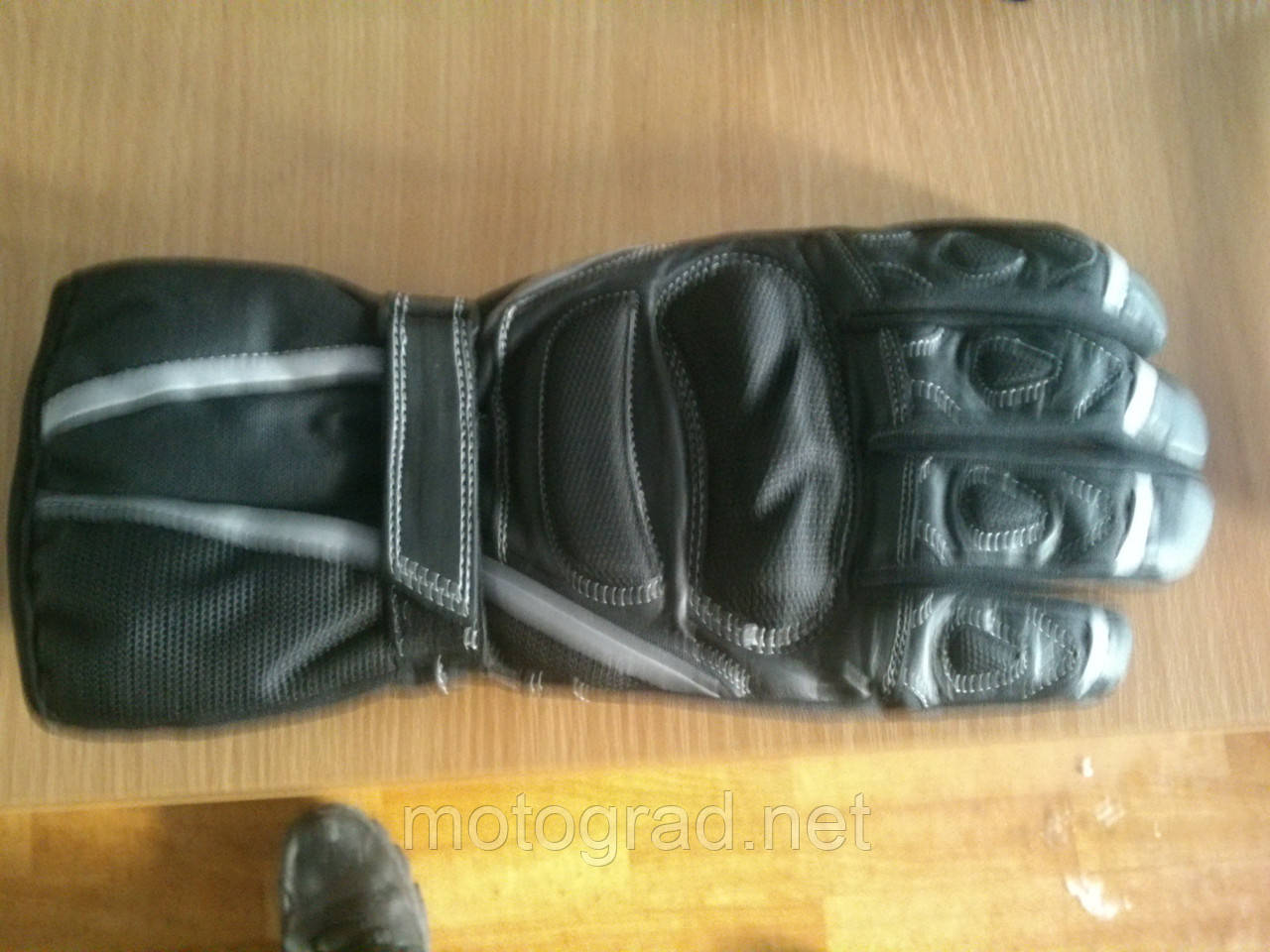 Зимові Мото-штаночки Thinsulate чорні шкіряні краги утеплені, фото 1