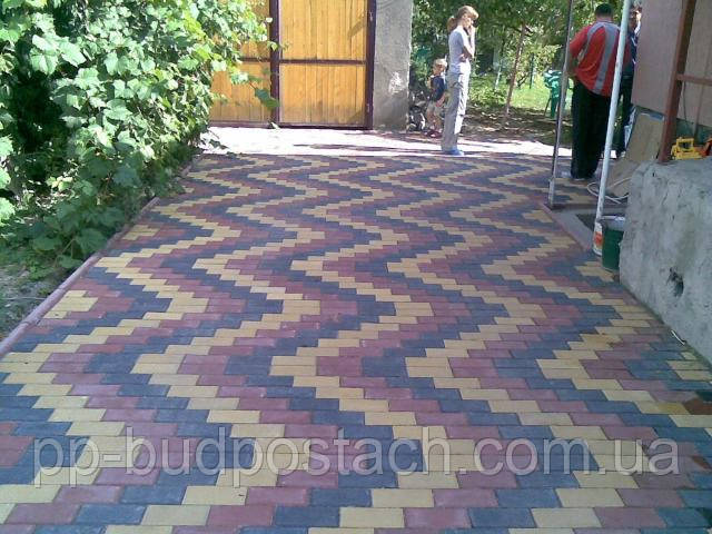 Тротуарна плитка-технологічний матеріал