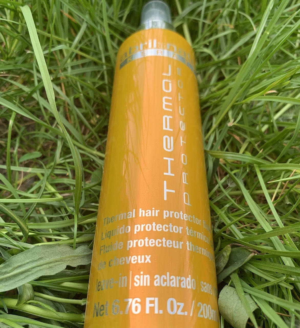 

Спрей-термозащита для волос Abril et Nature Treatment Line Thermal Treatment 200 ml