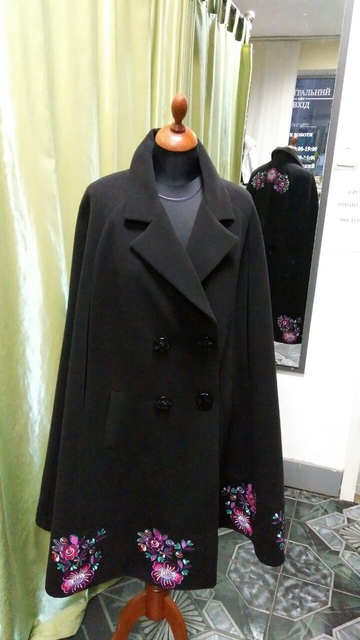 Пальто жіноче 