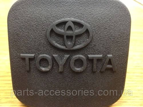 Toyota Tacoma 2005-2023 Заглушка кришка причепного пристрою Фаркопа задня Нова Оригінал