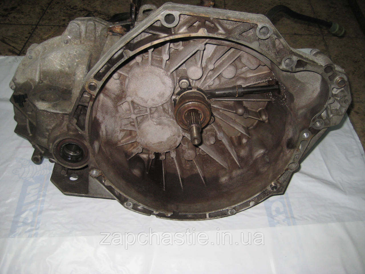 КПП Ніссан Інтерстар 2.5dCi PF6014