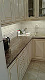 Стільниця на кухні із граніту Межричевского, фото 4