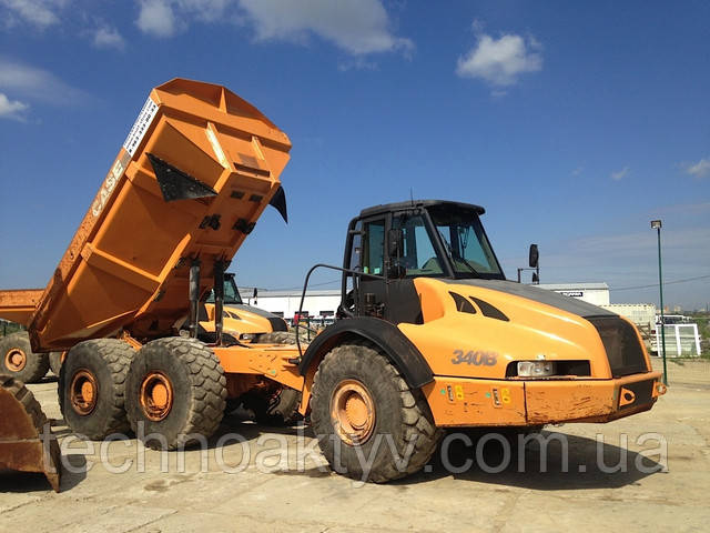 Самосвалы CASE