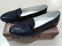 Стильні шкіряні туфлі на низькому ходу МЗС 21686 чорні.