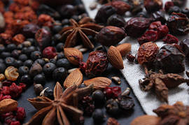 Ягоди и плоди