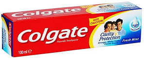 Зубна паста сімейна Colgate Cavity protection 75 мл