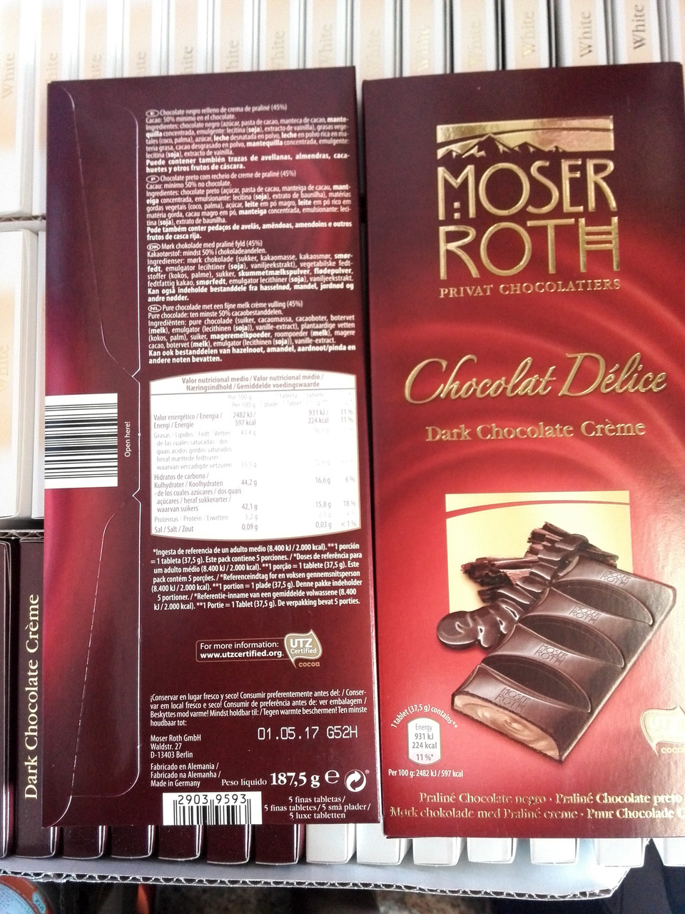 Шоколад черный Moser Roth Chocolate Delice dark chocolate creme с шоколадным кремом, 187,5 гр. - фото 4 - id-p504719828