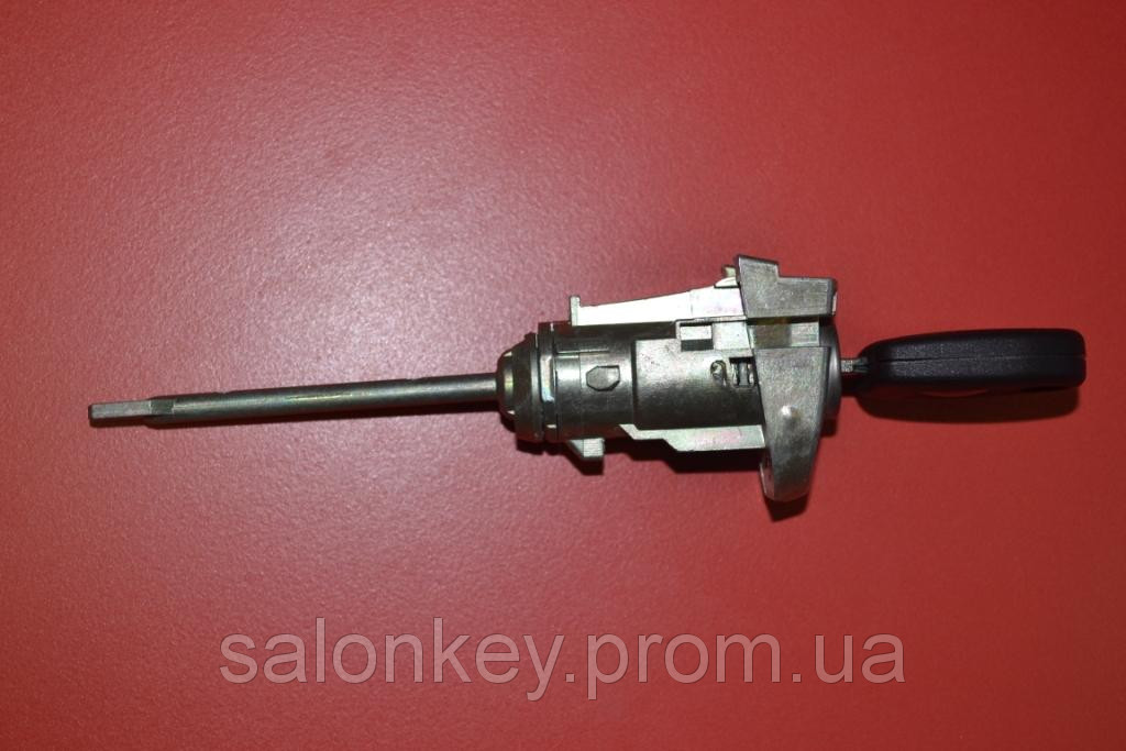 Volkswagen BORA NEW. Замок дверей. - фото 1 - id-p33779764