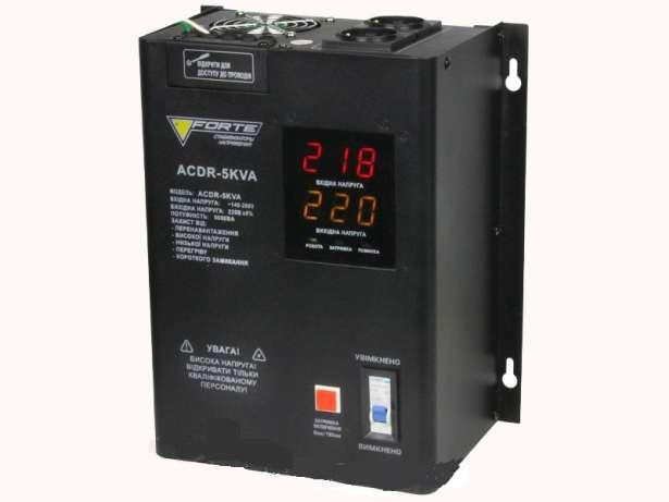 Стабілізатор напруги релейний FORTE ACDR-5kVA 3500 Вт