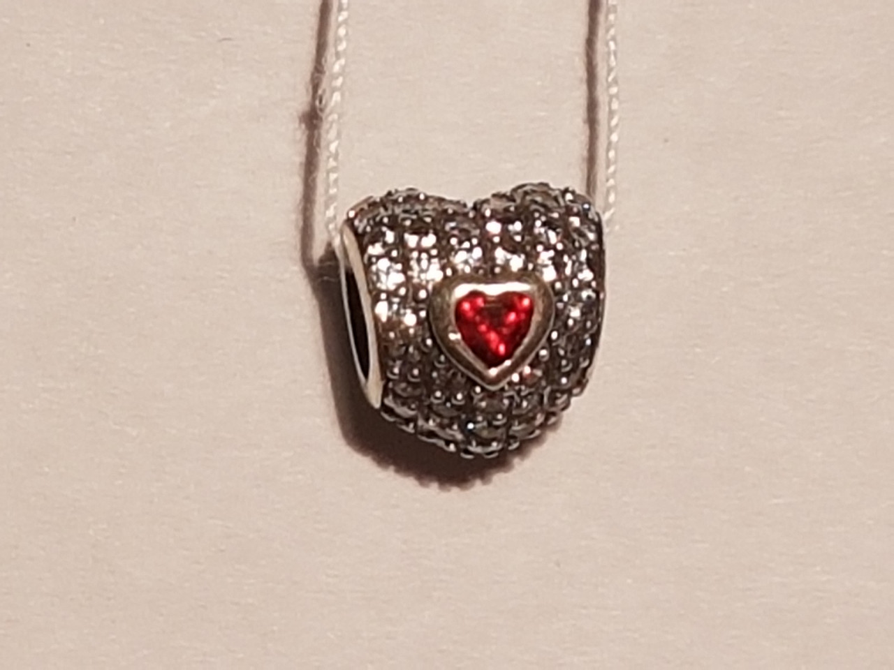 Срібна підвіска-шарм Потрійне серце з фіанітами. Артикул П5ФГ/786