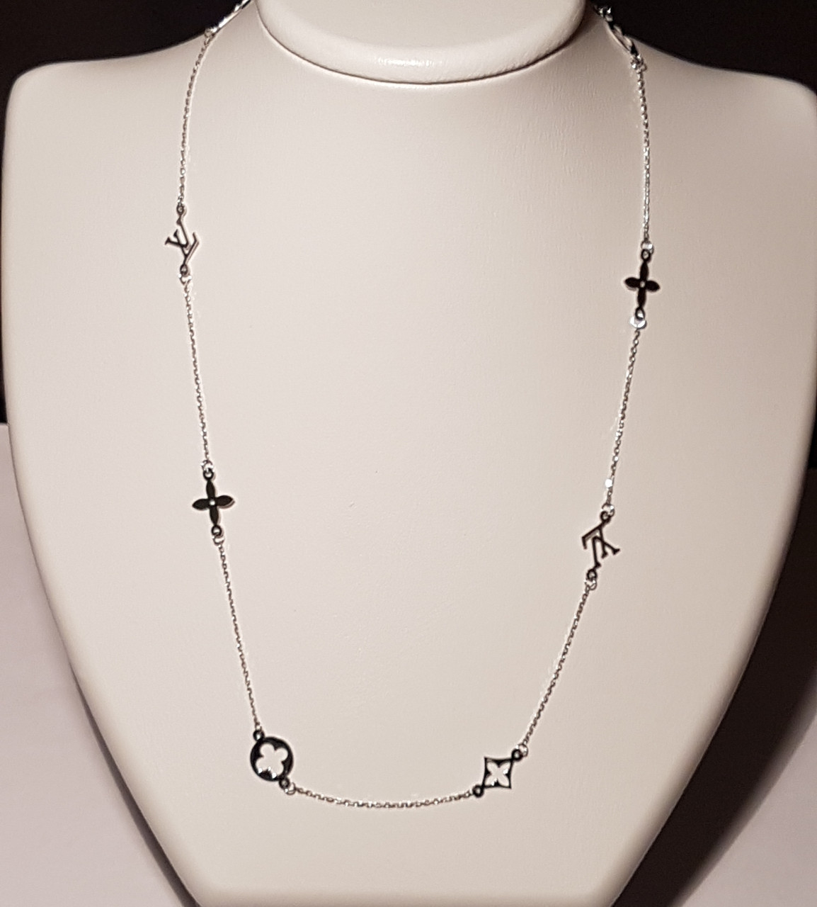 Срібне кольє "Louis Vuitton". Артикул 908-00854