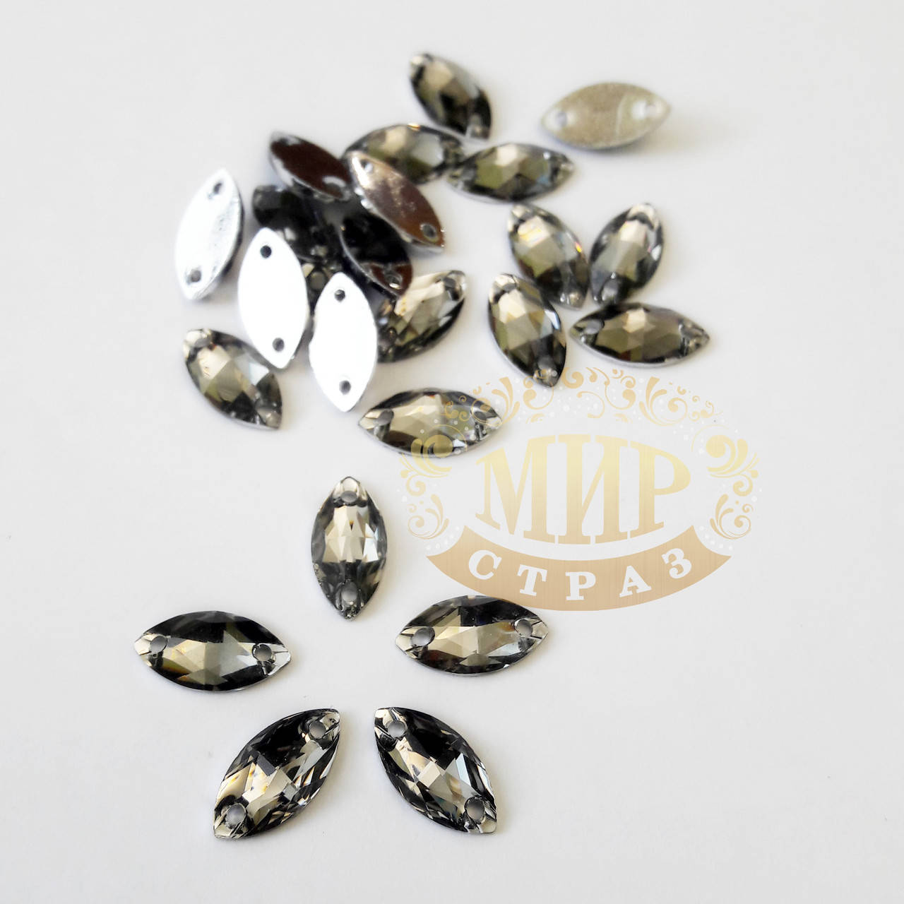 

Пришивная лодочка (синтет. стекло), цвет Black Diamond, 6х12мм*1шт