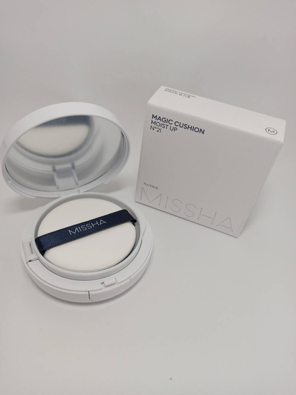 

MISSHA MAGIC CUSHION MOIST UP SPF50+ PA+++ Увлажняющий кушон, 15г.