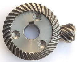 

Шестерни (пара) болгарки Makita 5030 под шпонку