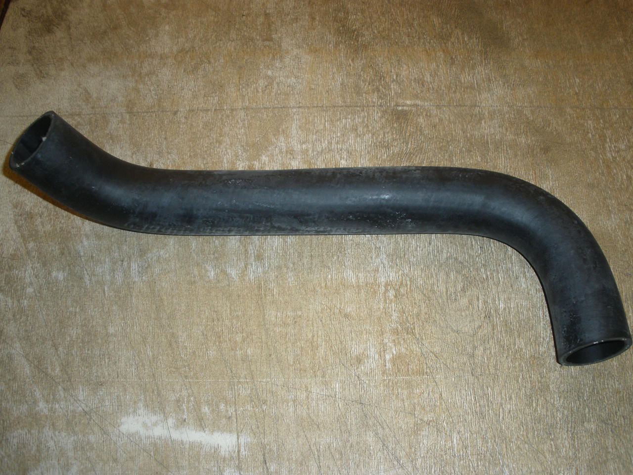 Верхний патрубок радиатора УАЗ 3163 Патриот без кондиционера (31608-1303010, заводской-Оригінал), фото 1