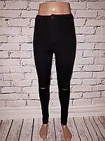 Жіночі джинси американка чорні з прорізами (код М003)