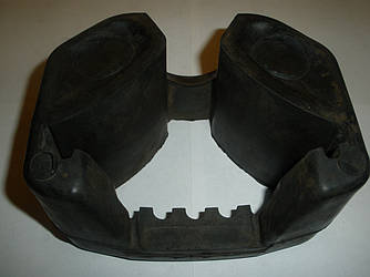 Подушка двигуна Камаз задньої опори (5320-1001051, пр-во Балаково)