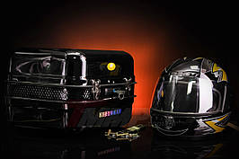 Кофр багажник для мототехніки залізна чорна із шоломом