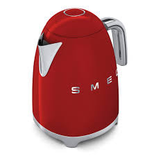 Червоний чайник Smeg KLF03RDEU