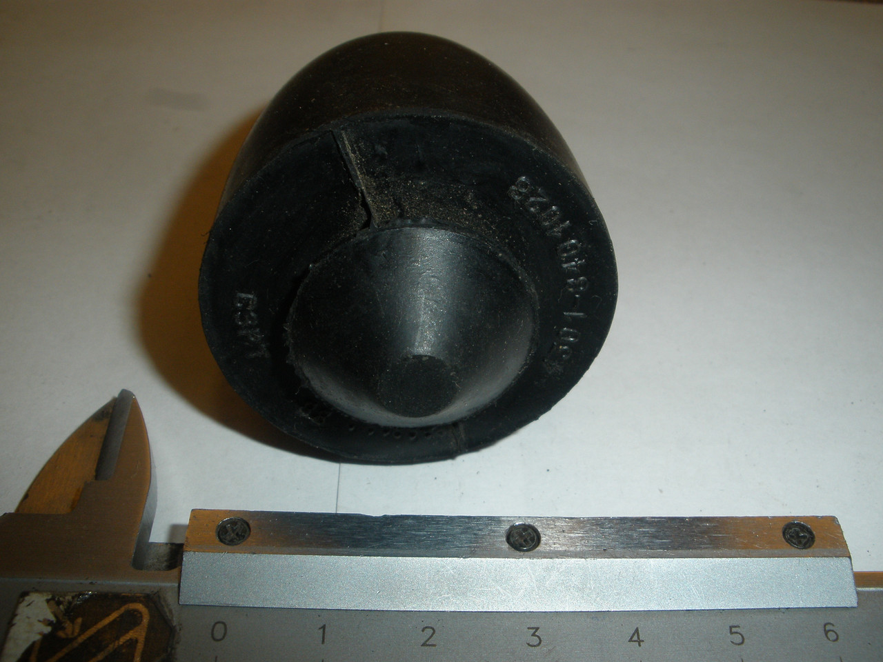 Буфер облицювання радіатора ГАЗ 3306, 3307, 3308, 3309, 4301 (4301-8401028, пр-во СЗРТ), фото 1