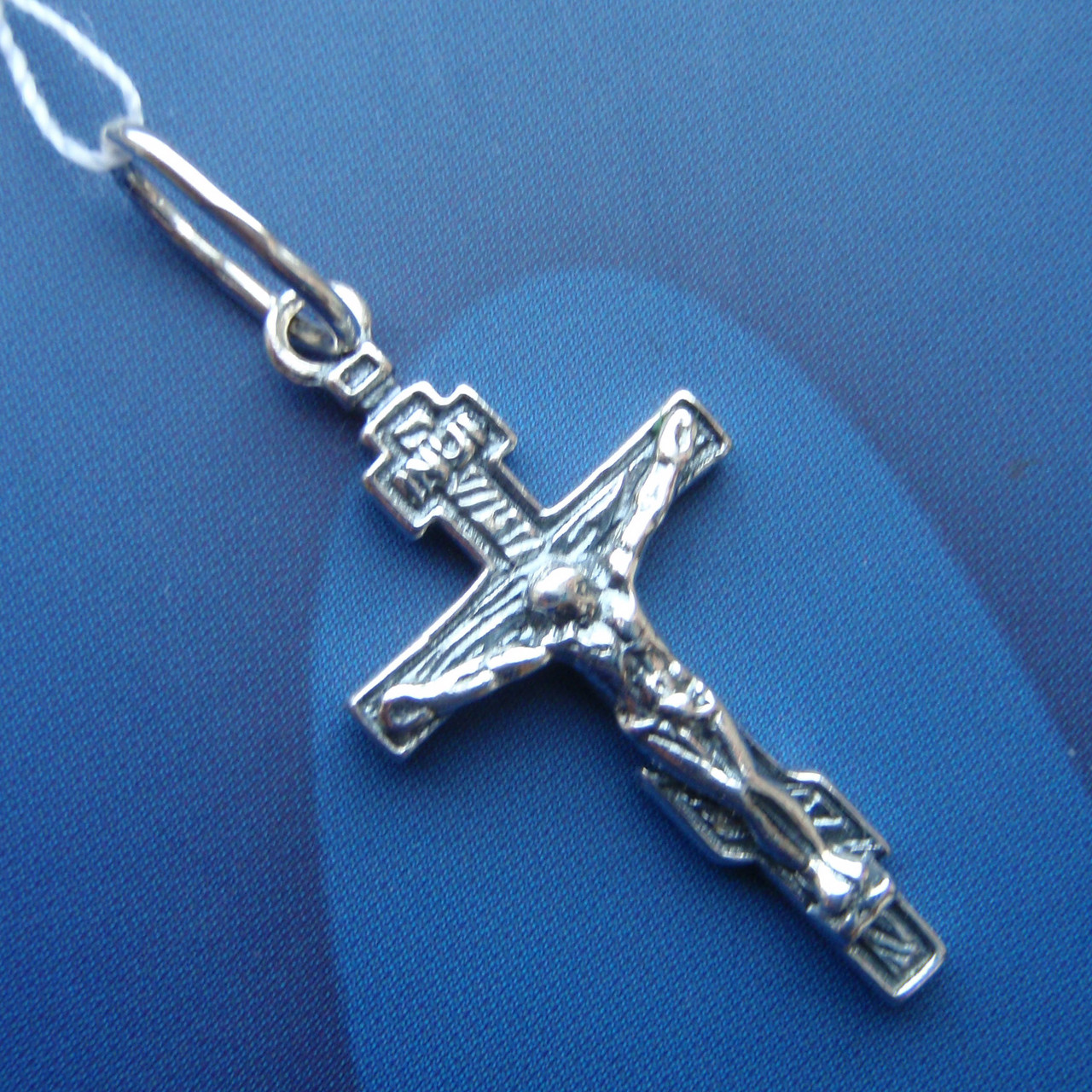 Срібний хрестик із розп'яттям, 3 грами