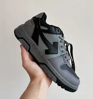 Off-White Out of Office Low Tops Black Gradient 📦