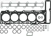Комплект прокладок головки двигателя MERCEDES E S210 96-/E VF210 96-/E W210 95- 2.5 D REINZ 02-31665-01