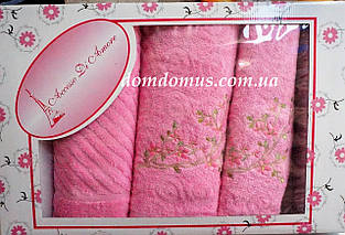 Подарувальний набір рушників "Accesso di Amore" 3 шт., рожевий 