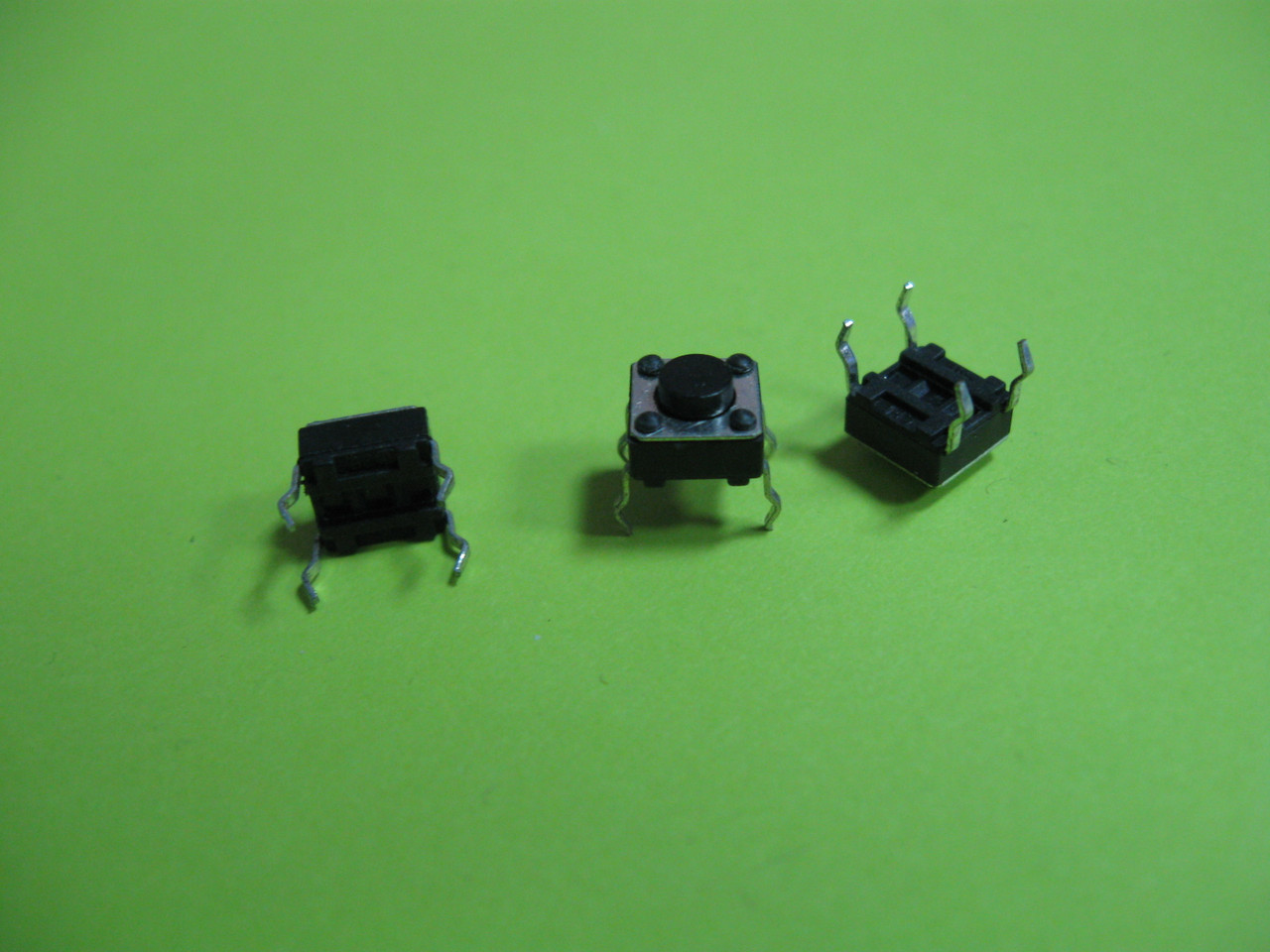 Кнопка тактова 6x6x4,3 mm DIP 4pin