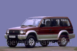 Лобове скло на MITSUBISHI PAJERO 1991-99 р.в. 