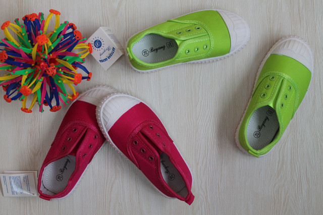 style-baby.com кеди сліпони без шнурків для дітей style-baby.com кеди сліпони для дівчаток і хлопчиків