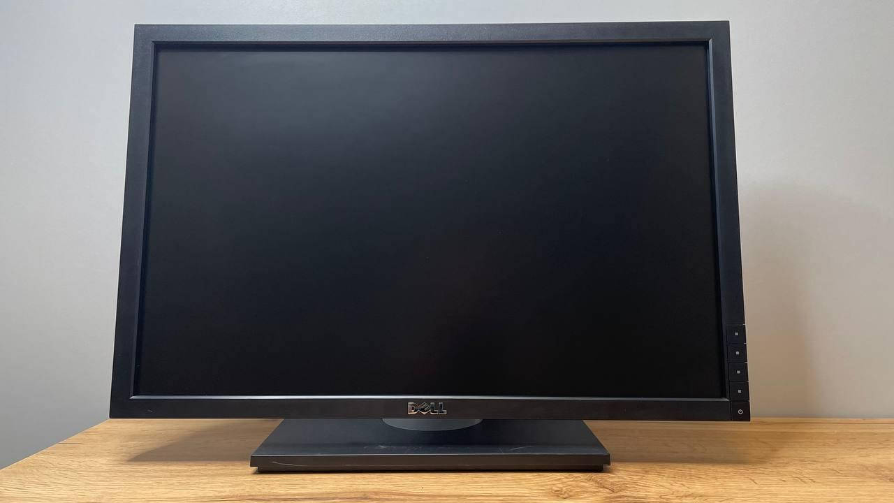 

Монитор 21.5" Dell P2210F Black HD