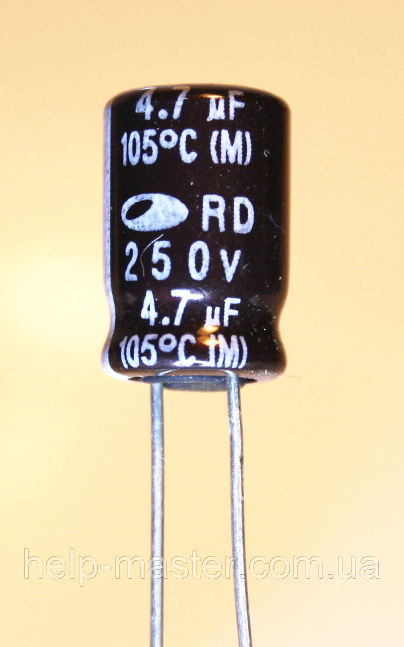 Конденсатор електролітичний 4,7мкф-250v (105 °C)