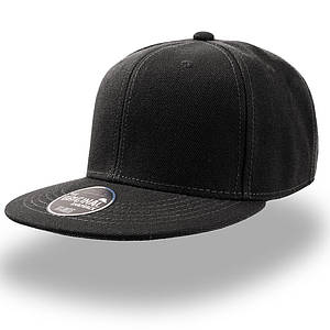 Чорна кепка з прямим козирком (Snapback)