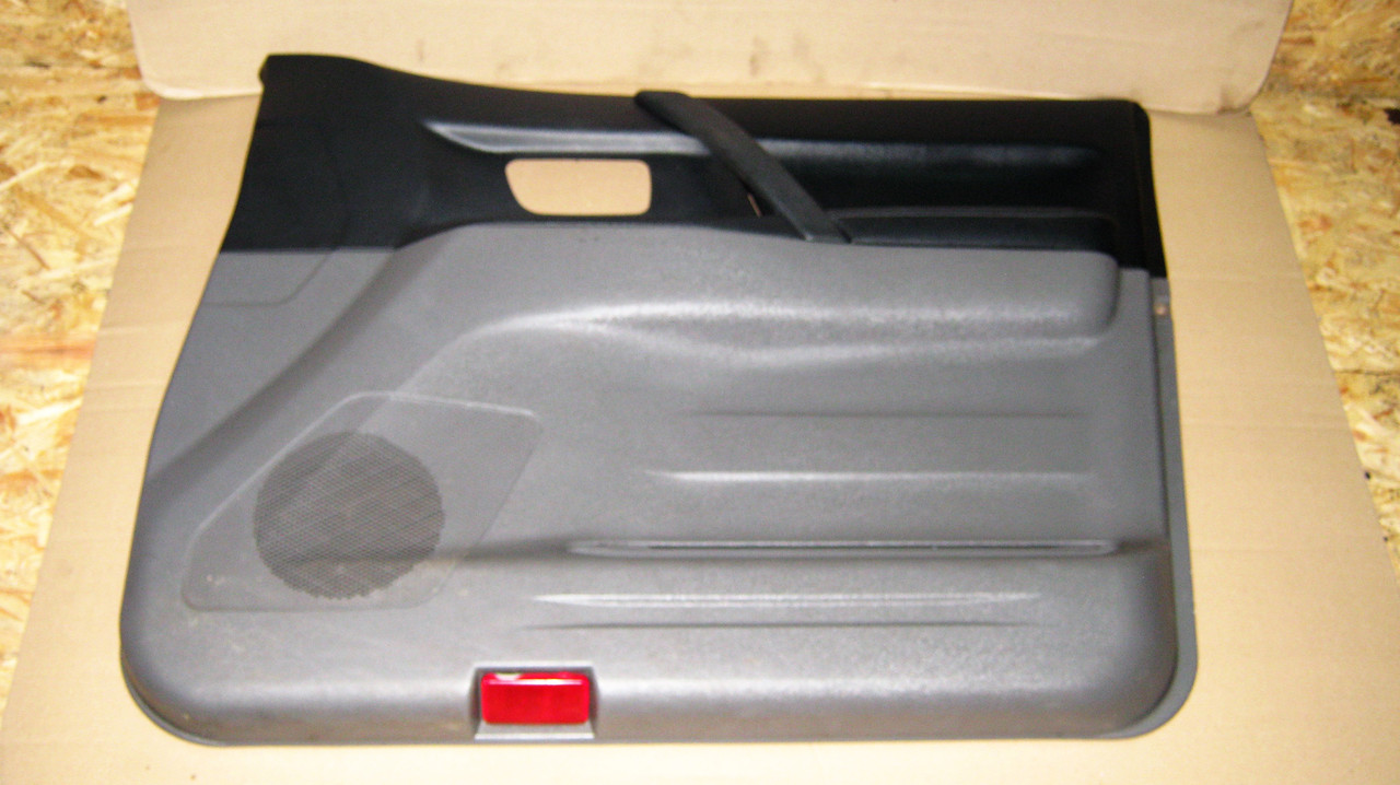 Картка дверей Mitsubishi Pajero Wagon 3, MR621822, MR621823