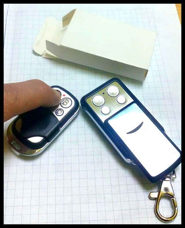 Канальний пульт для воріт Gant T-15 Пульт брелок слайдер для управління воротами, шлагбаумом