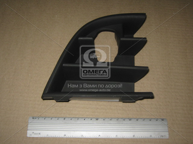 Решітка бампера ліва SKODA OCTAVIA Шкода Октавия 2009- (пр-во TEMPEST)