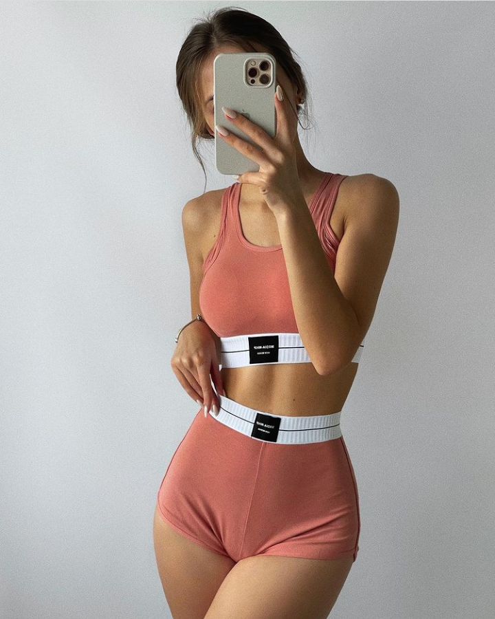 

Топик и шорты для йоги спорта, повседневный набор белья, спортивный комплект, Персиковый