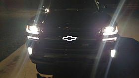 Chevrolet Silverado 1500 2016-2019 LED світлодіодна емблема значок у решітку радіатора Новий Оригінал