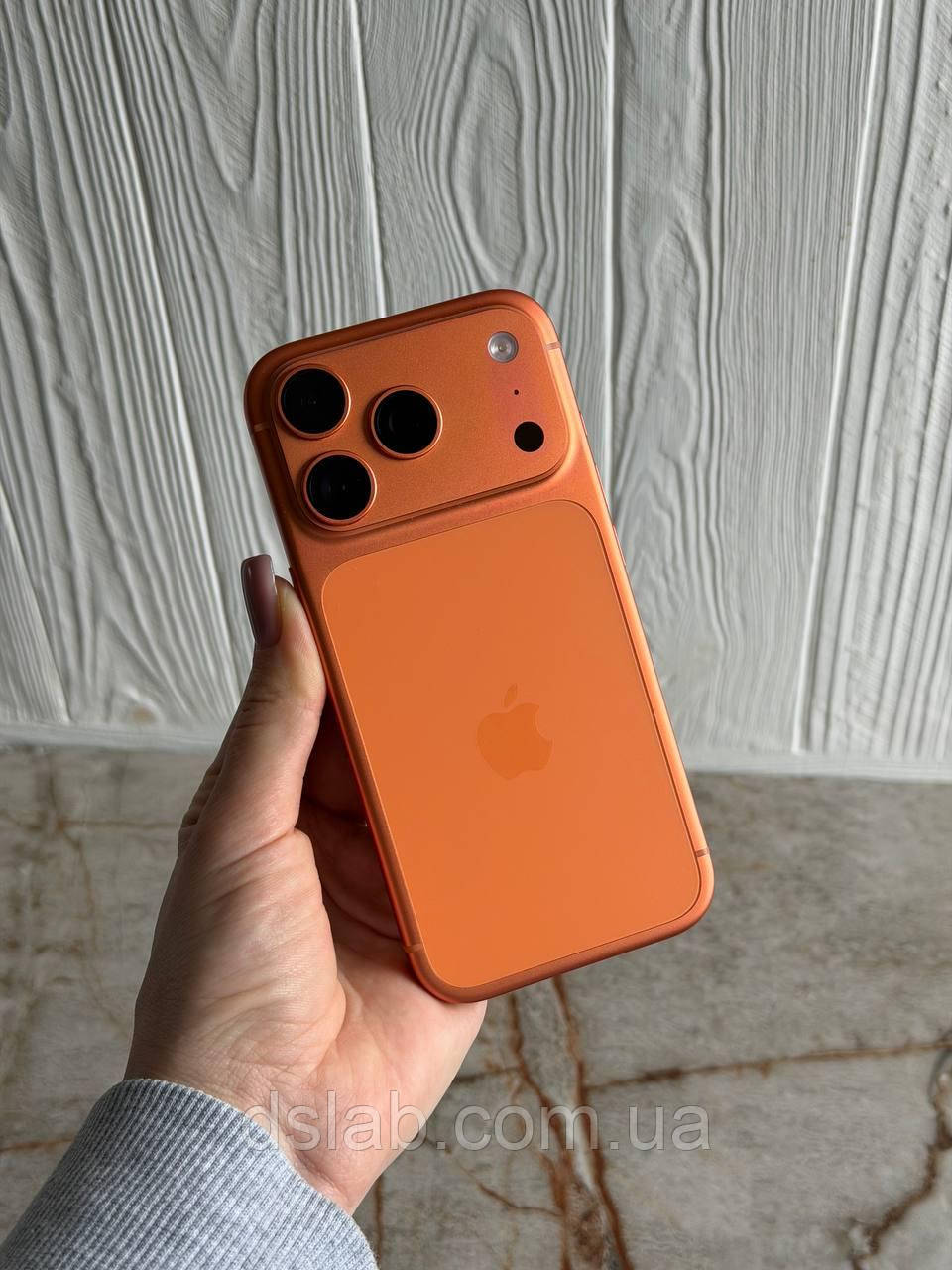 IPhone 17 Pro 256gb Cosmic Orange ☑️Neverlock (Only eSIM) 🔋100% (110 циклів зарядки) - 8111