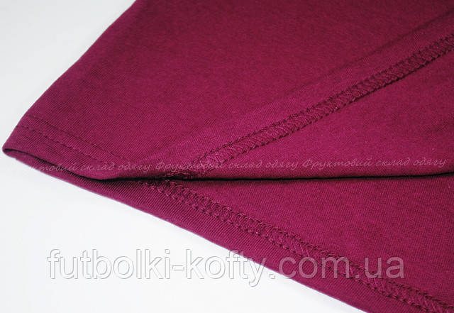 Бордовая женская классическая футболка