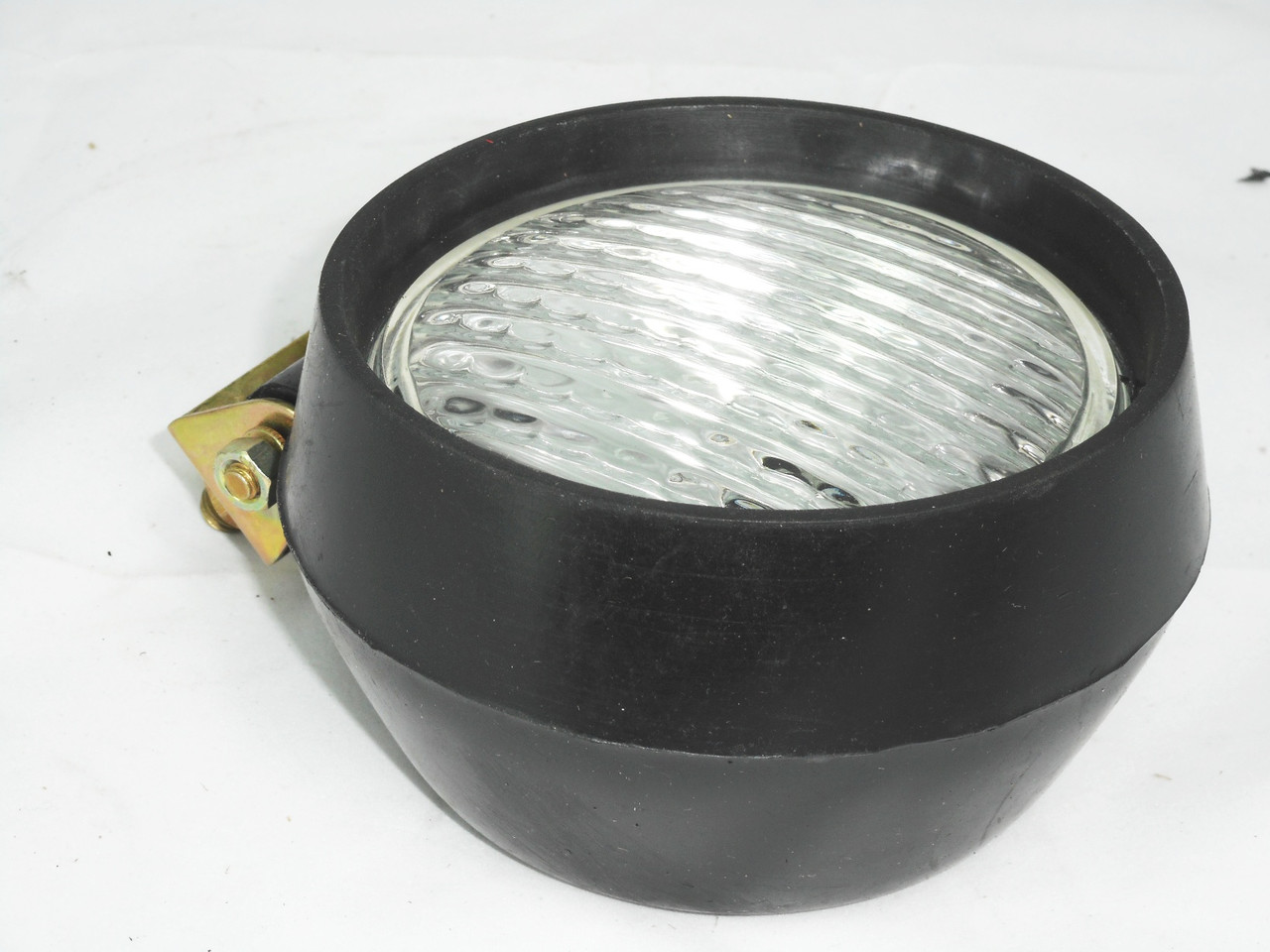 Фара передня