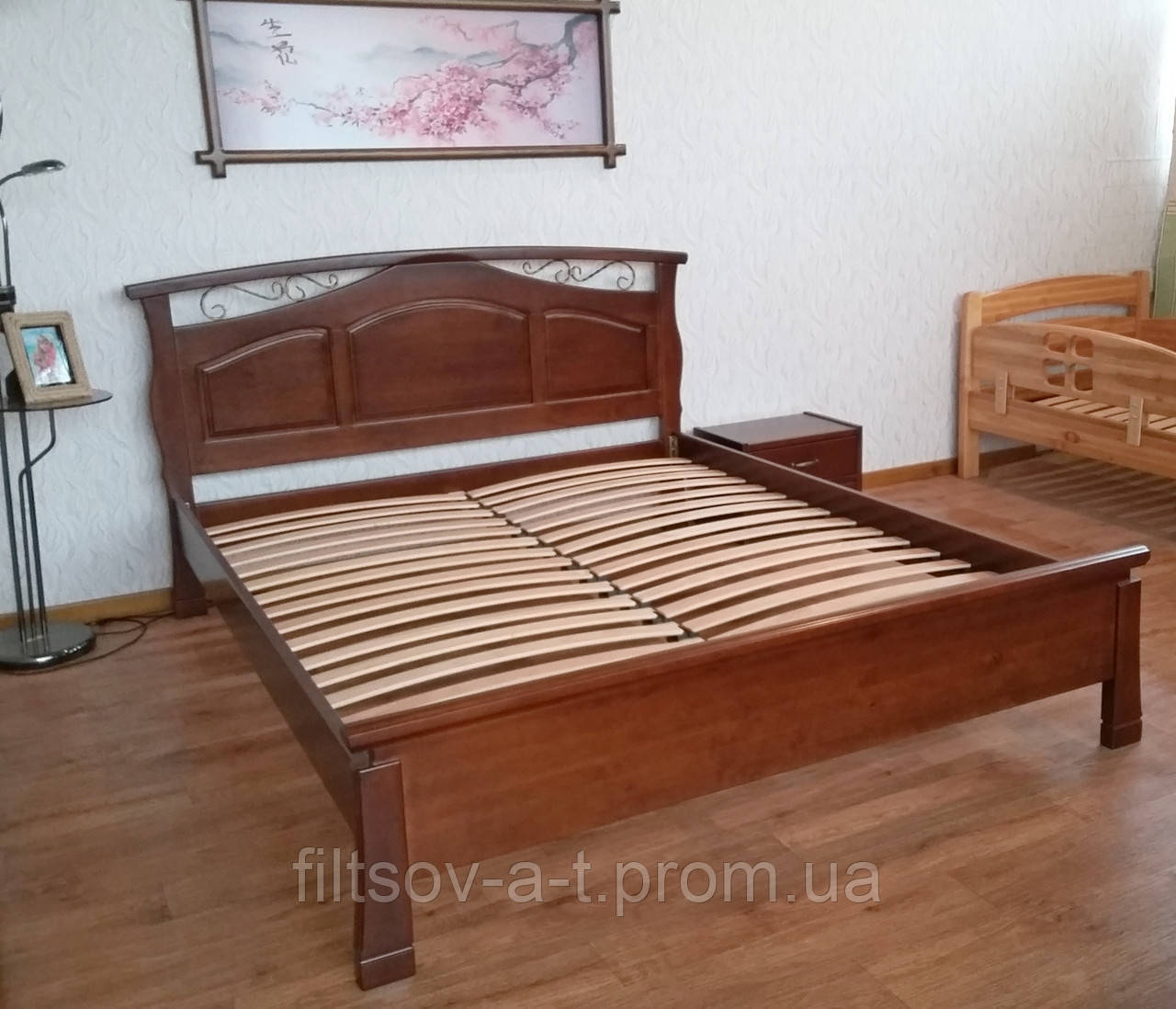 Двуспальная деревянная кровать "Марго" из массива натурального дерева от производителя (цвет на выбор) - фото 3 - id-p238771048