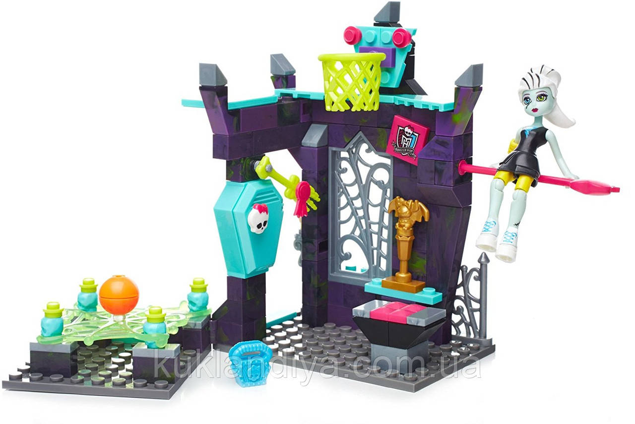 Конструктор Mega Bloks Monster High Френки Штейн заняття фізкультури