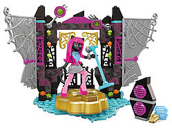 Конструктор Mega Bloks Monster High сцена Кетті Нуар